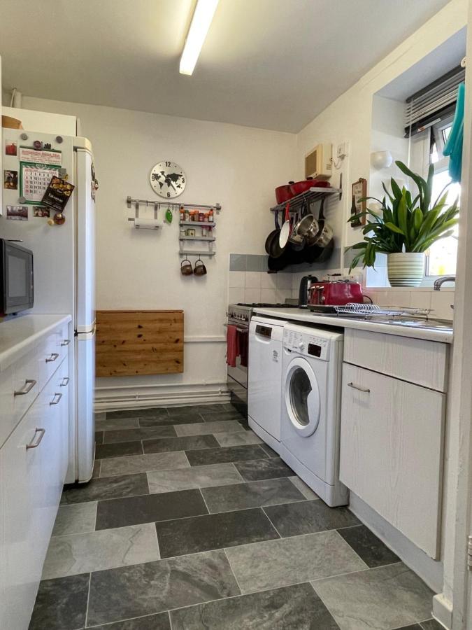 Very Central Flat In London Close To Stockwell Station Екстериор снимка
